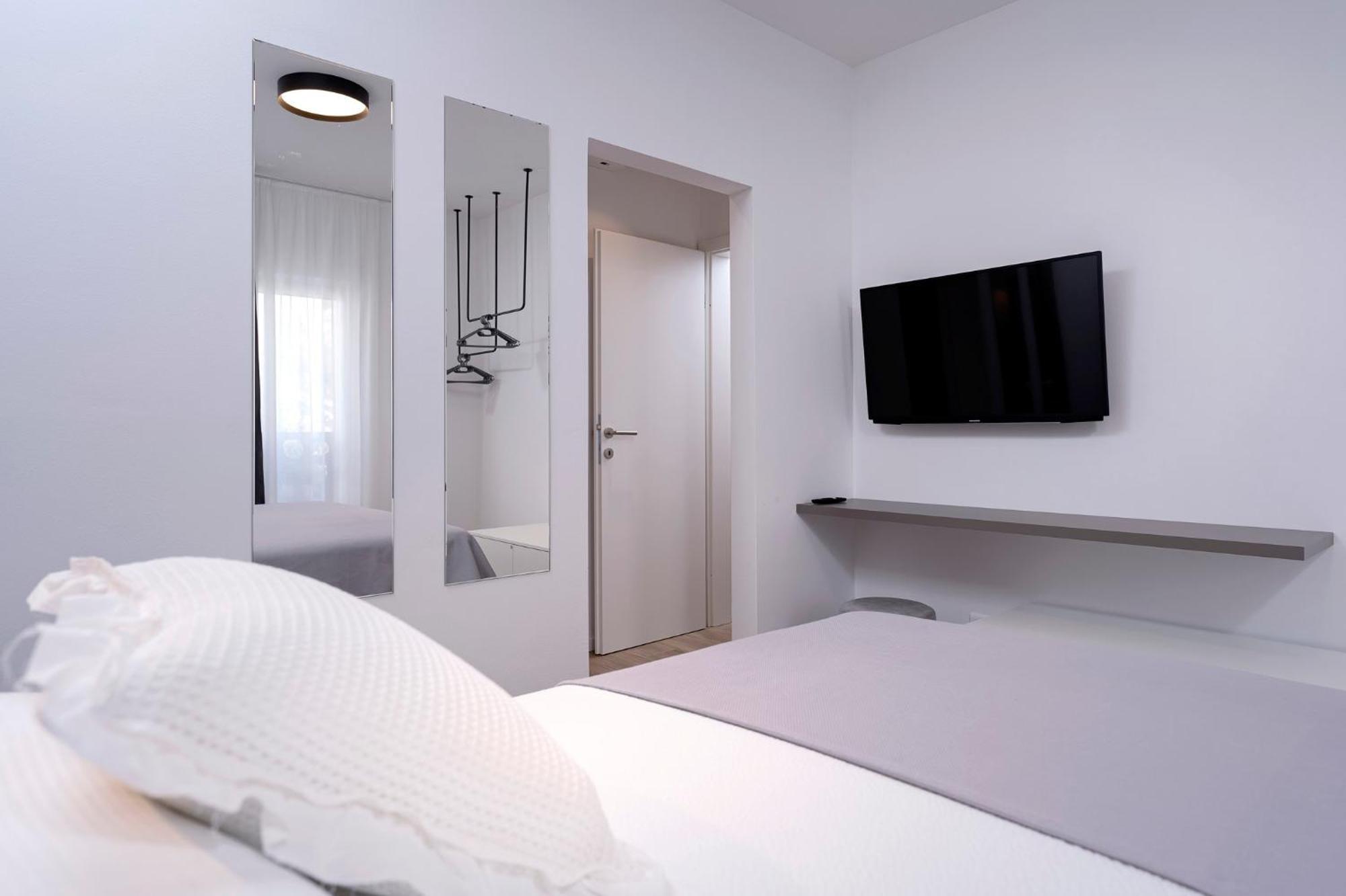 Modern, 2 Bedroom Apartment Hvar Town Dış mekan fotoğraf